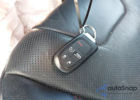 2015 Jeep Cherokee Trailhawk z USA, uszkodzony, nr VIN 1C4PJMBS6FW527306